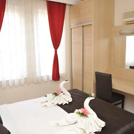 House 1 公寓式酒店 3*