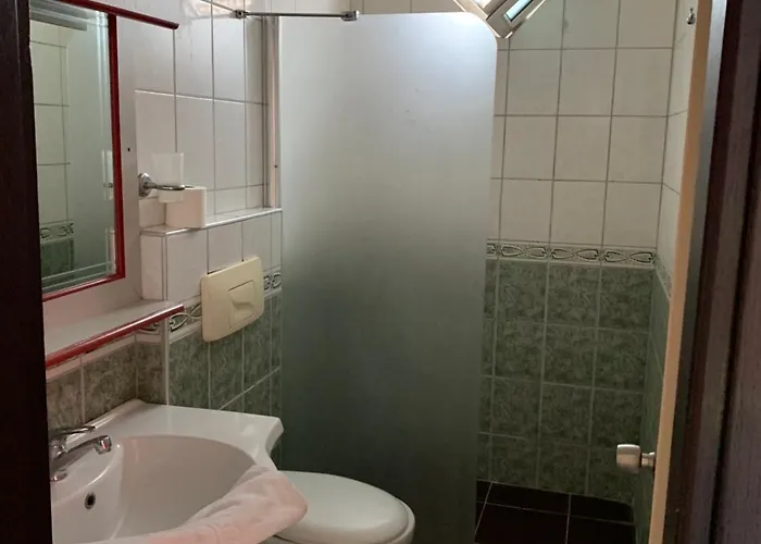 Aparthotel House 1 3*