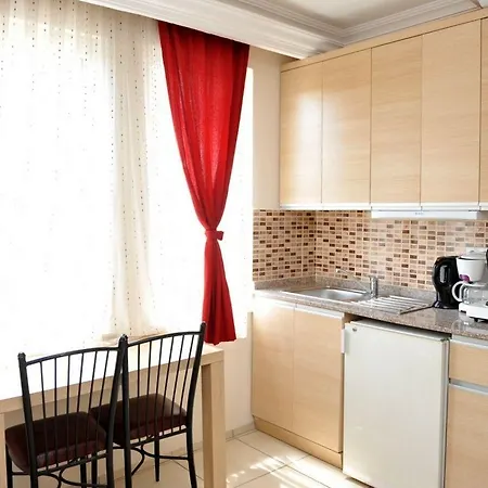 아파트호텔 House 1 3*